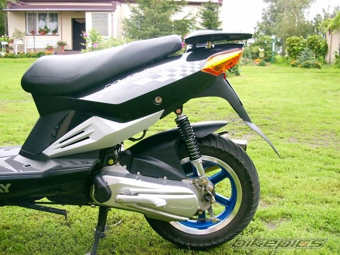 Photo 665809