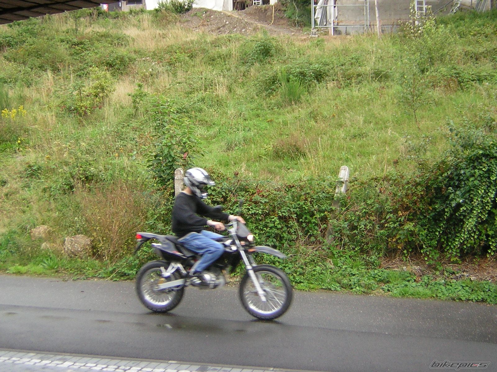 Photo 665848