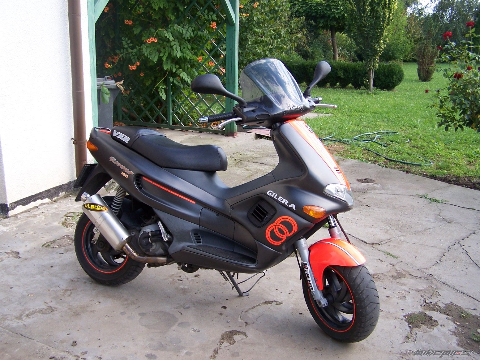 Photo 666086