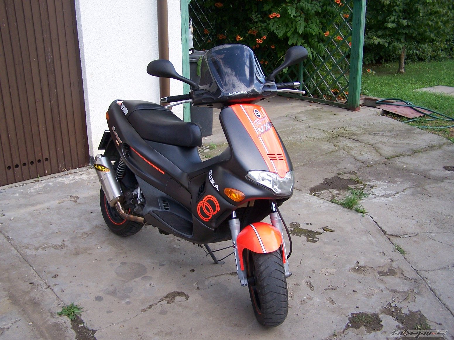 Photo 666095