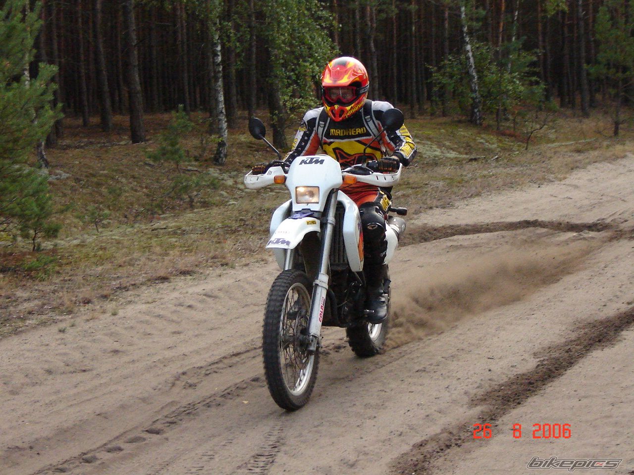 Photo 667042