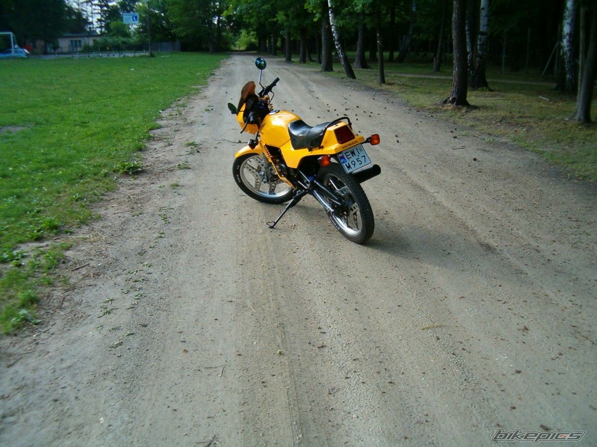 Photo 668833