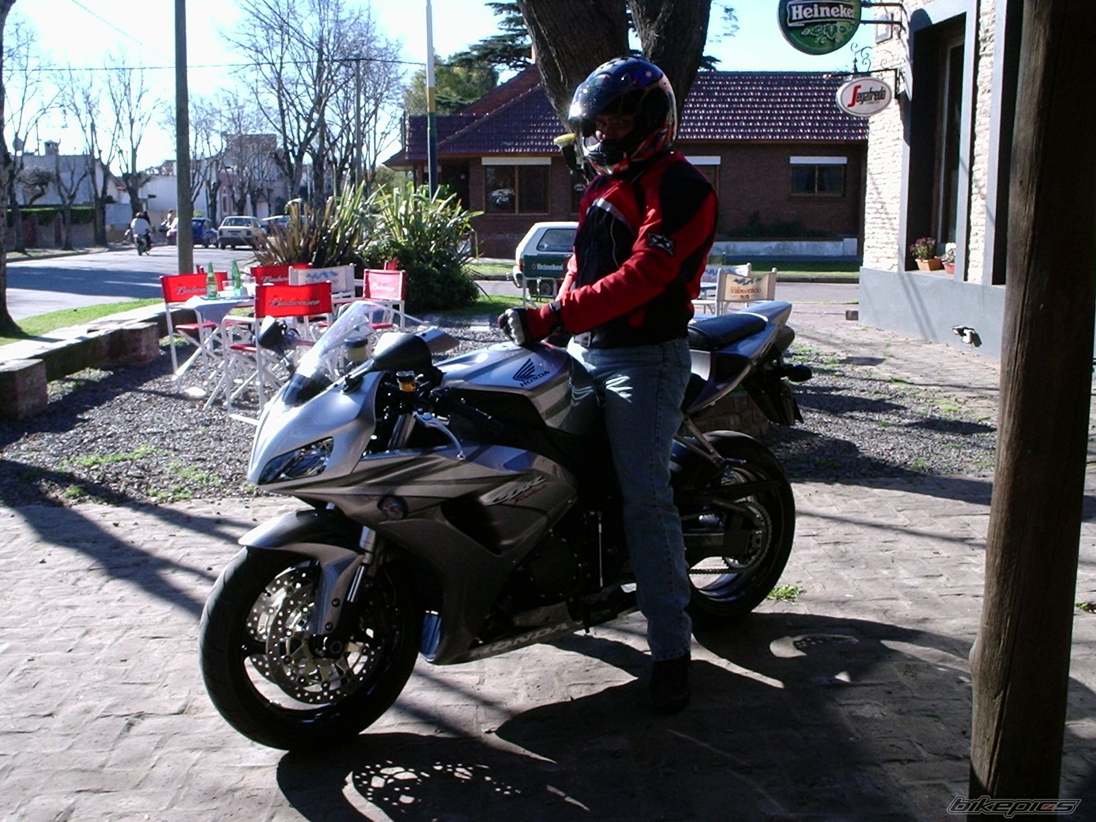 Photo 669074