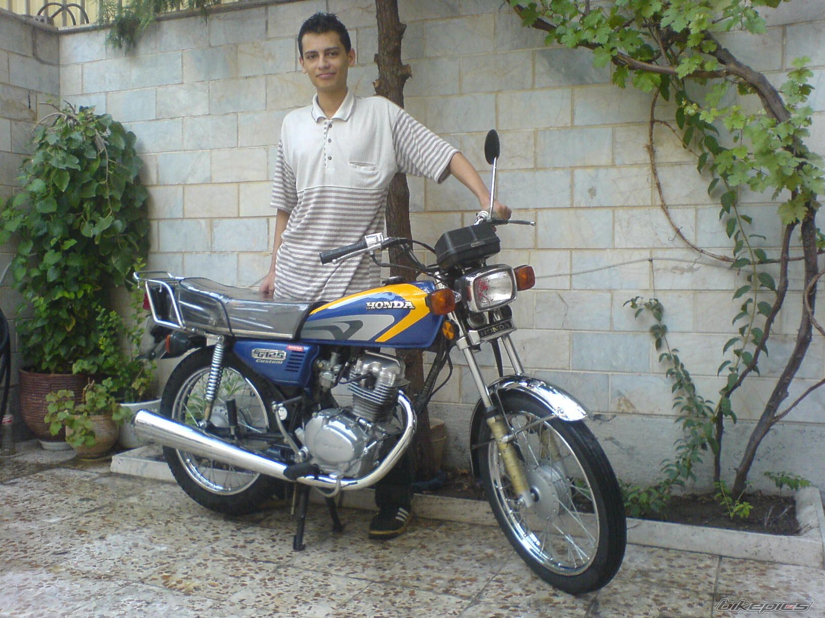 Bike Photo 669423