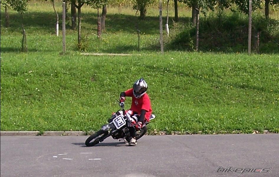 Photo 669438