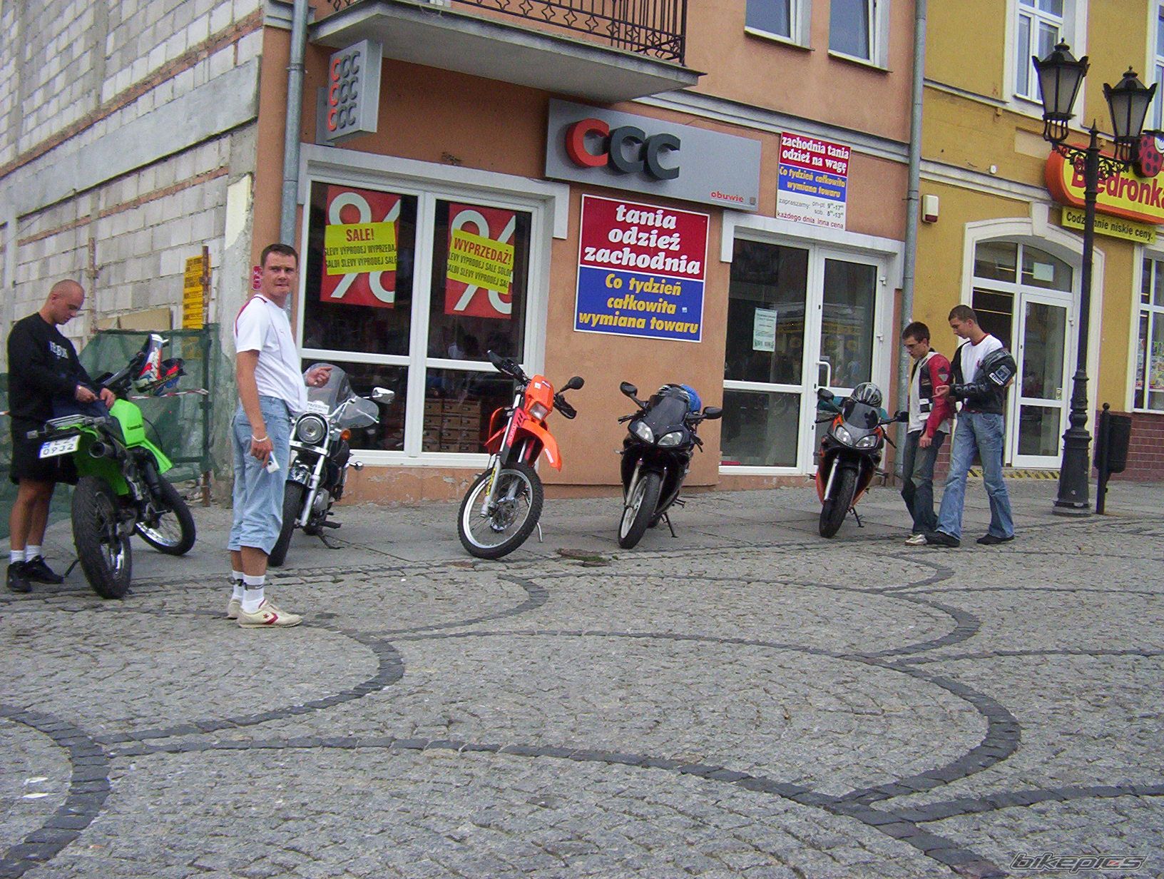 Photo 669980