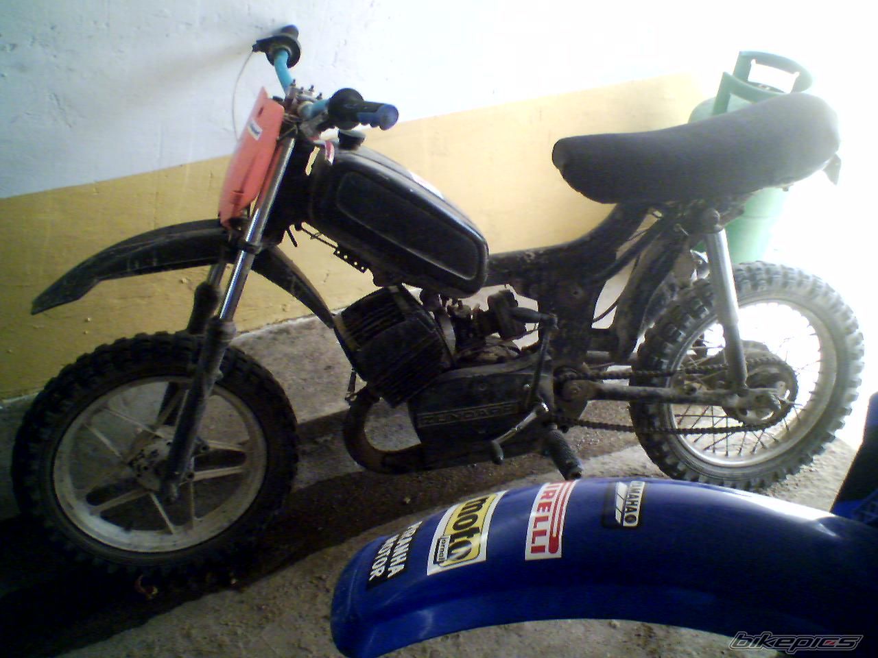 Photo 670898
