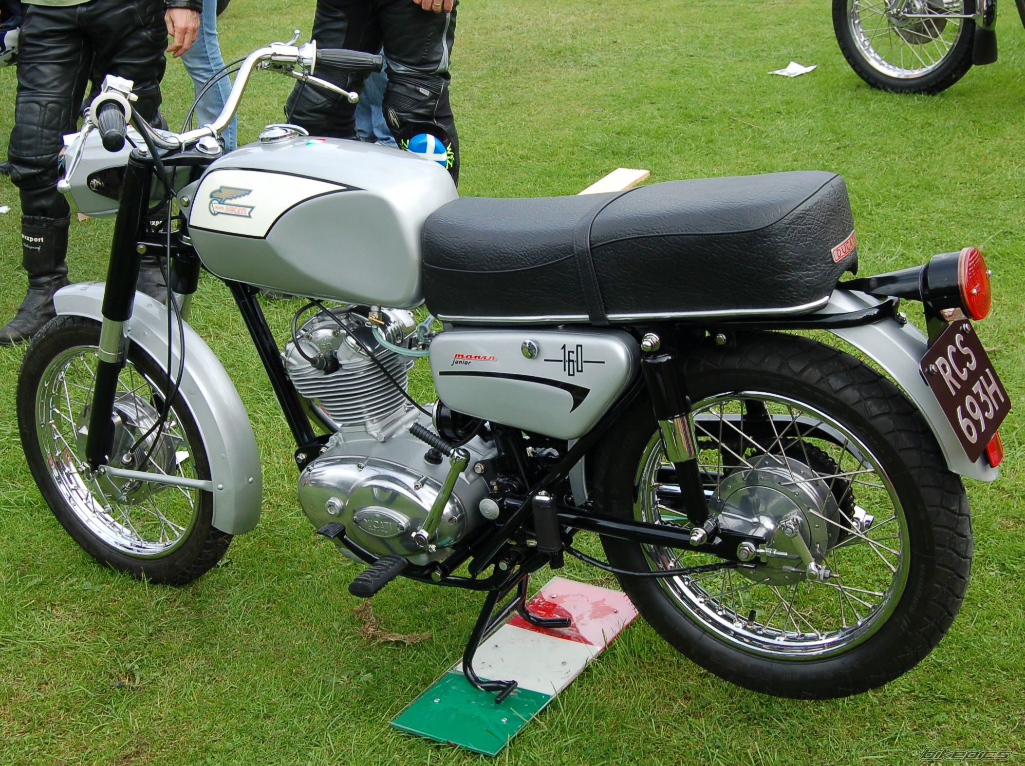Bike Photo 671715