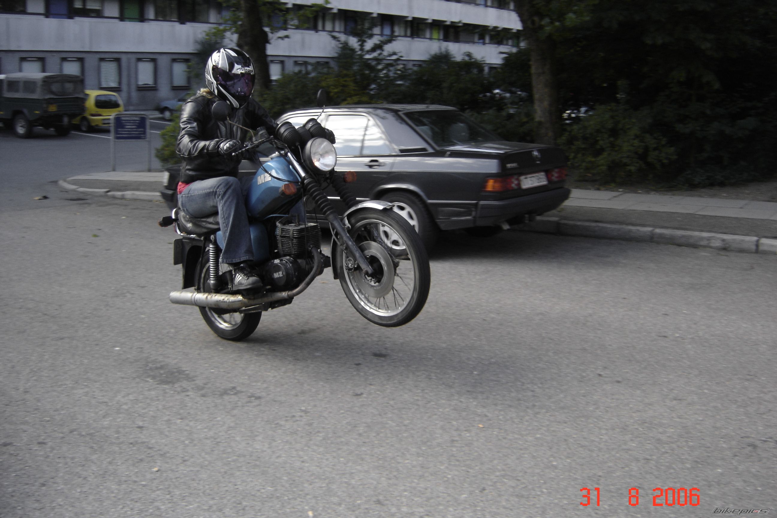 Photo 671859