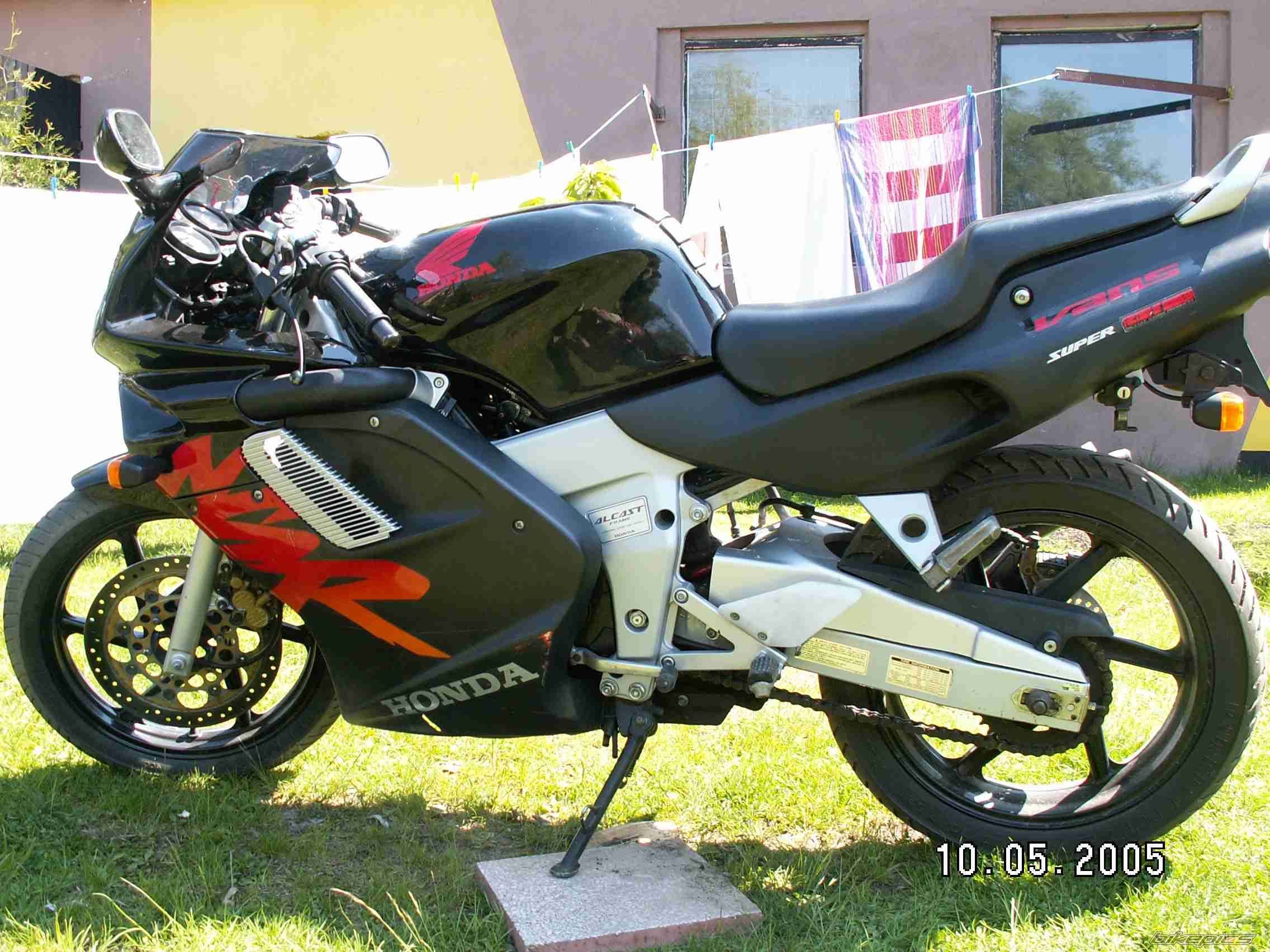 Photo 672009