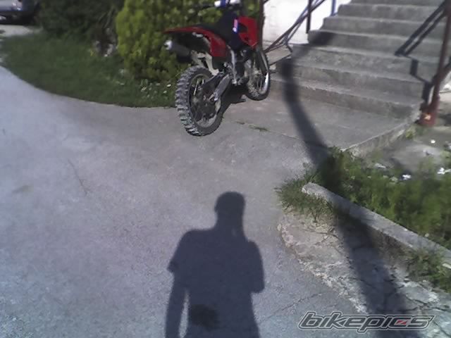 Photo 672025