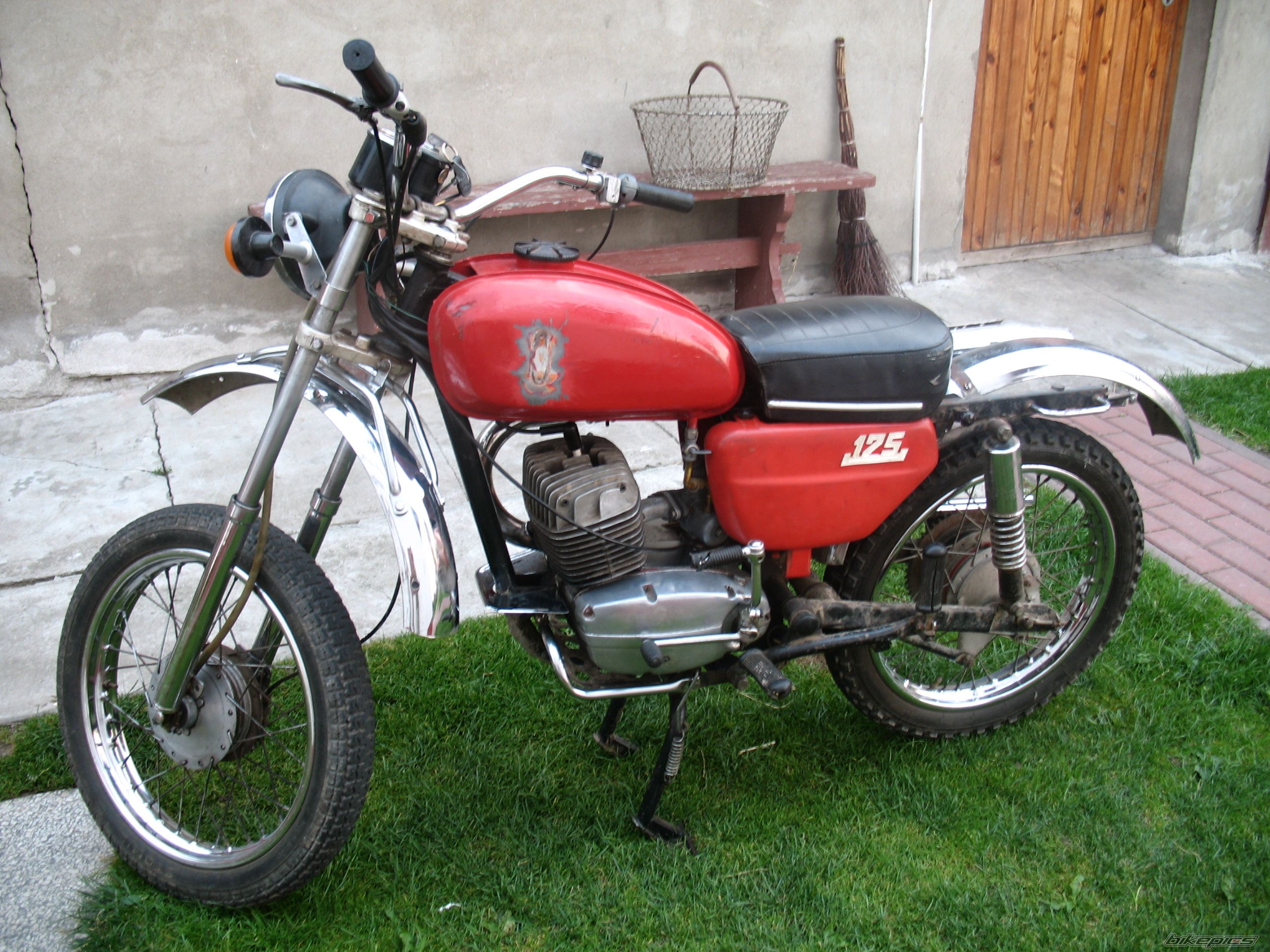 Photo 672239