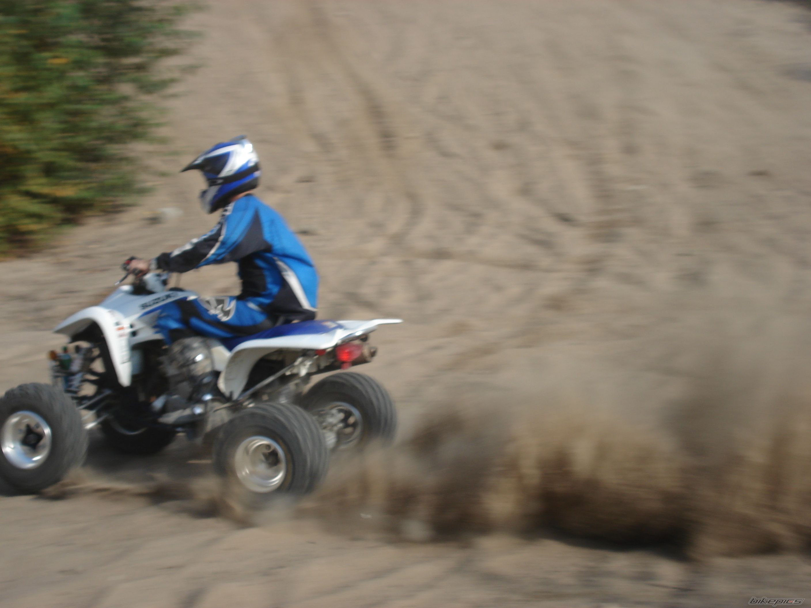 Photo 672495