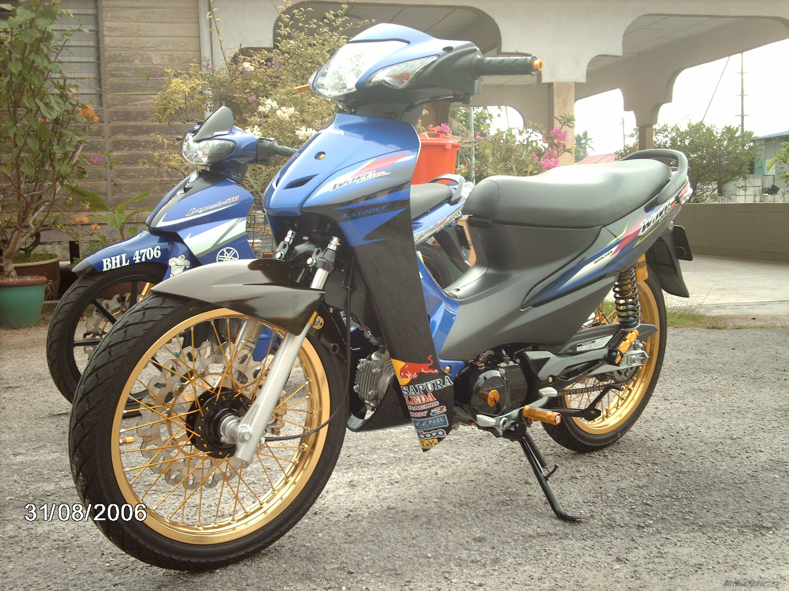 Photo 672581