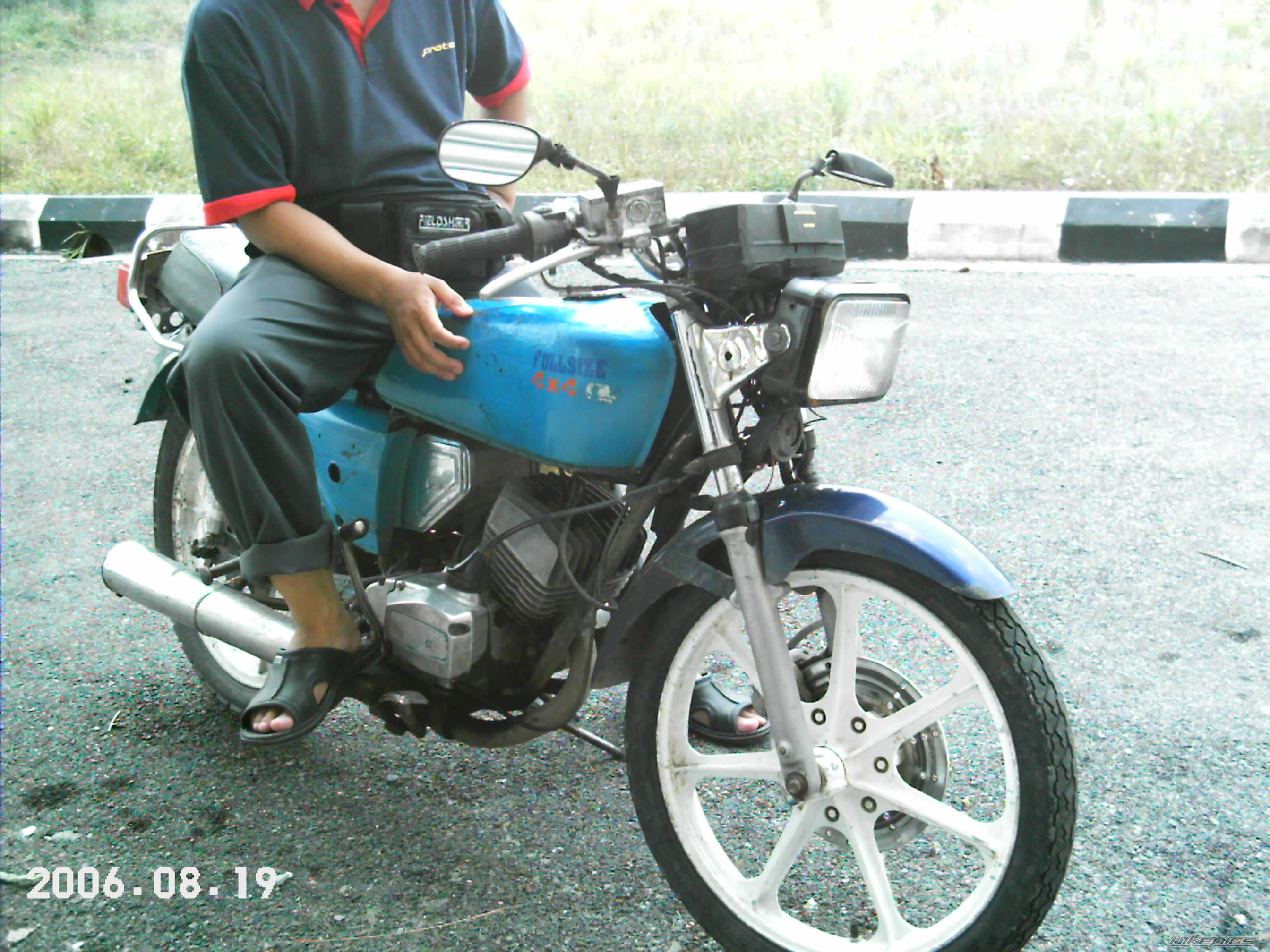 Photo 672605