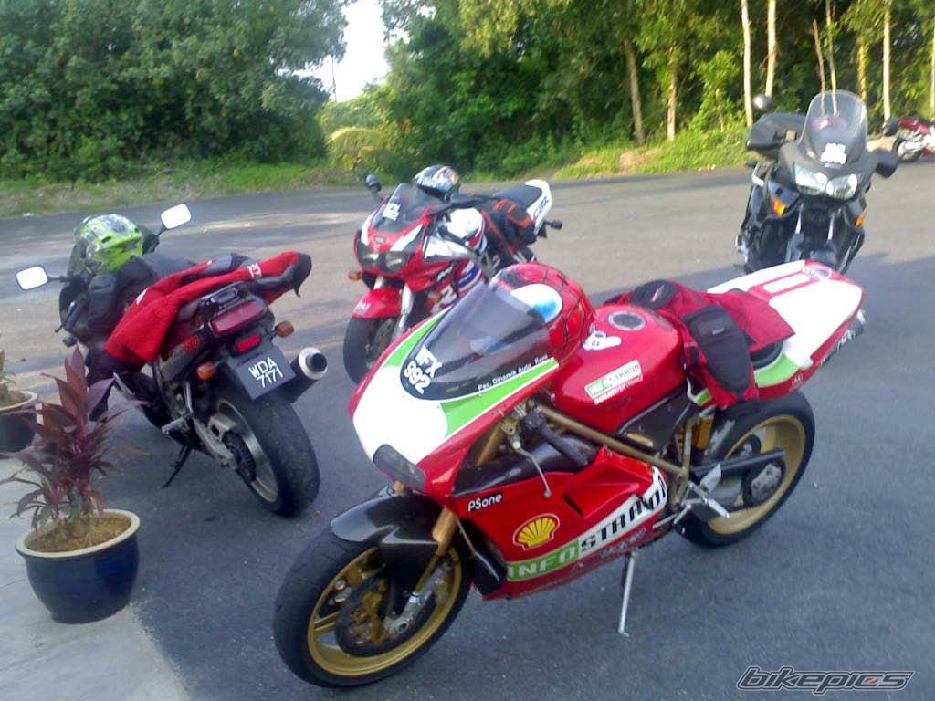 Photo 672641