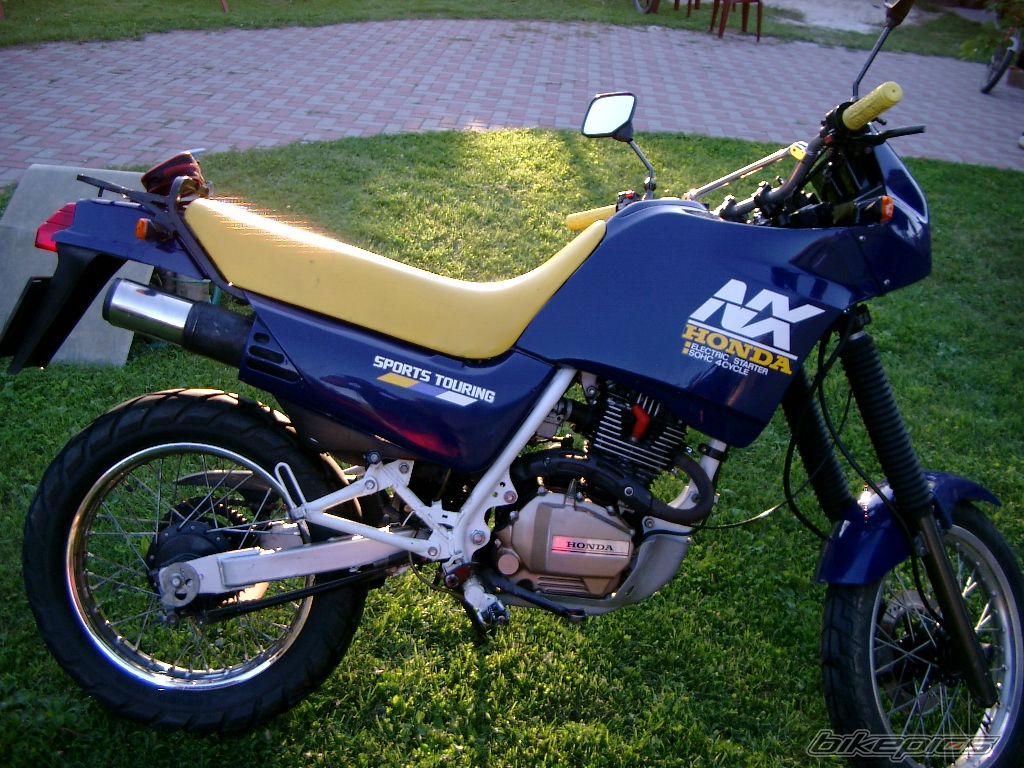 Photo 672743