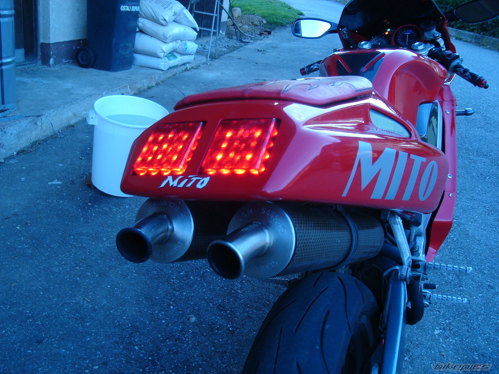 Photo 673431