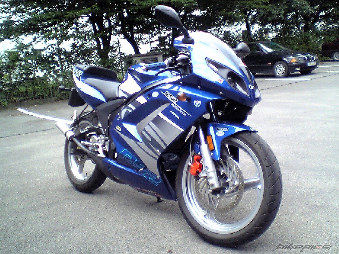 Photo 673865