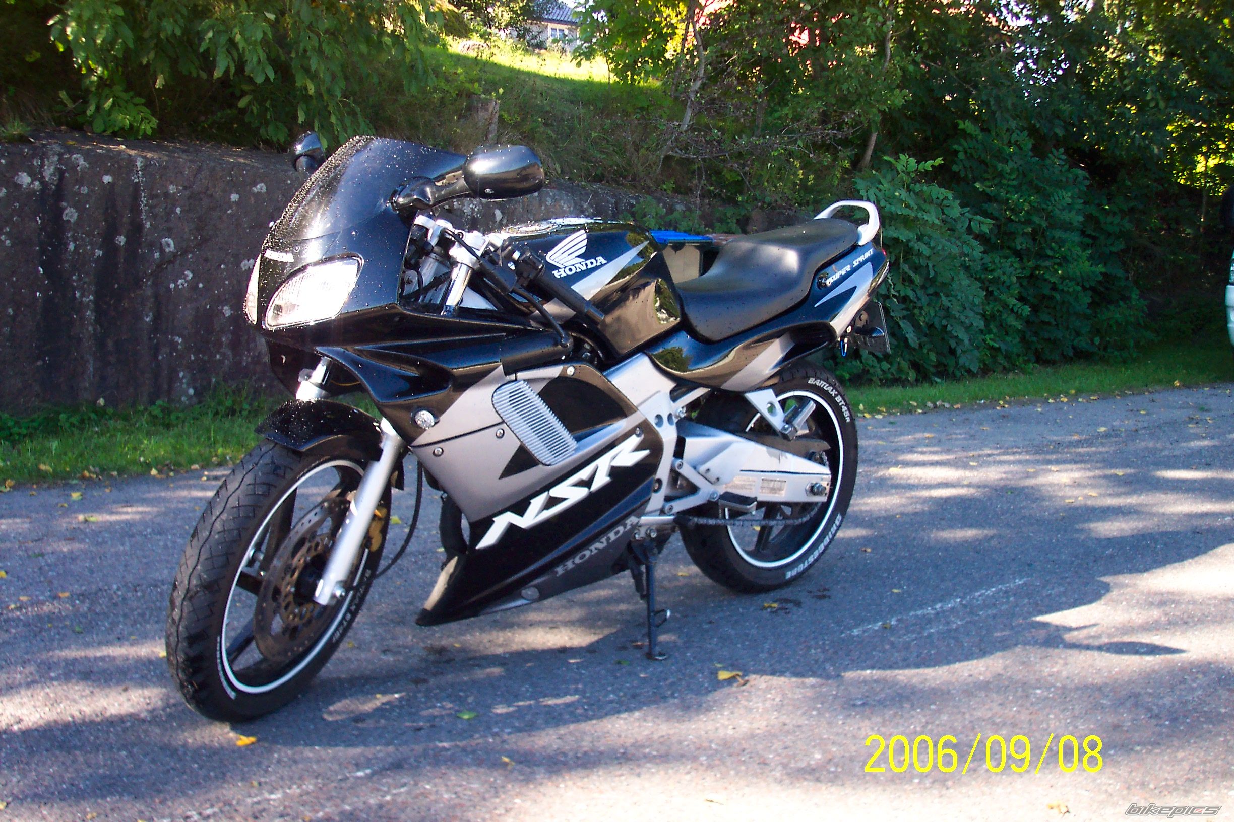 Photo 673913
