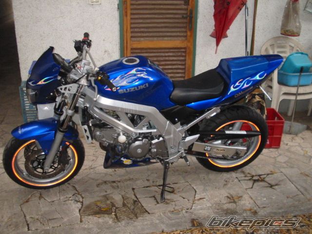 Photo 673975