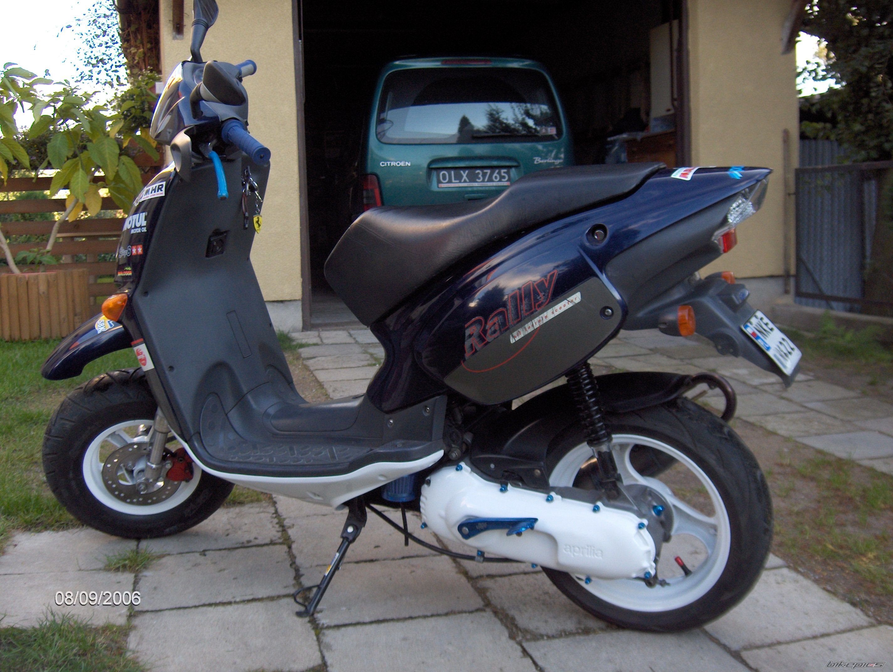 Photo 674413