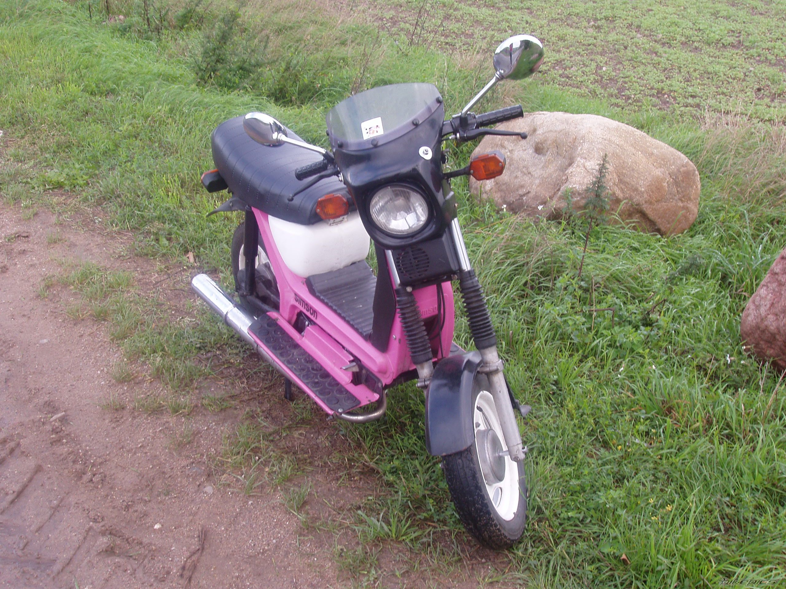 Photo 675398