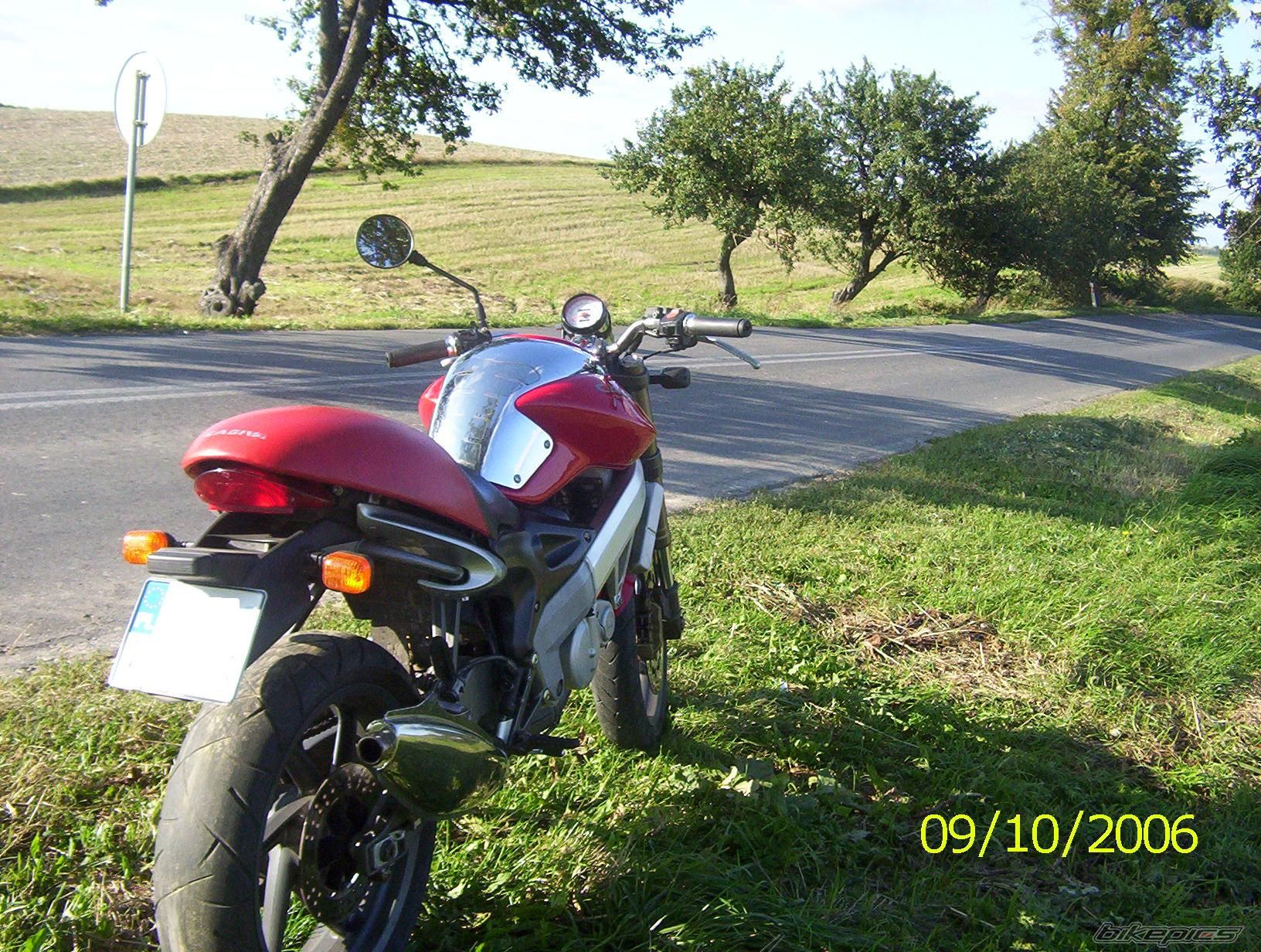Photo 675576
