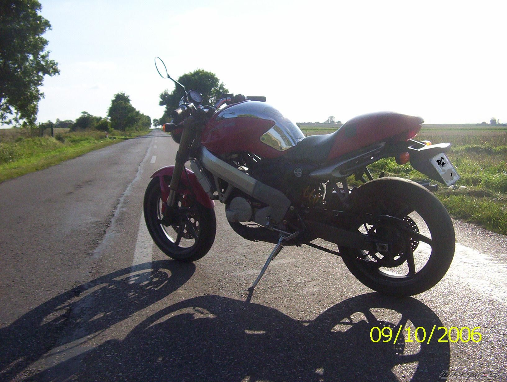 Photo 675578