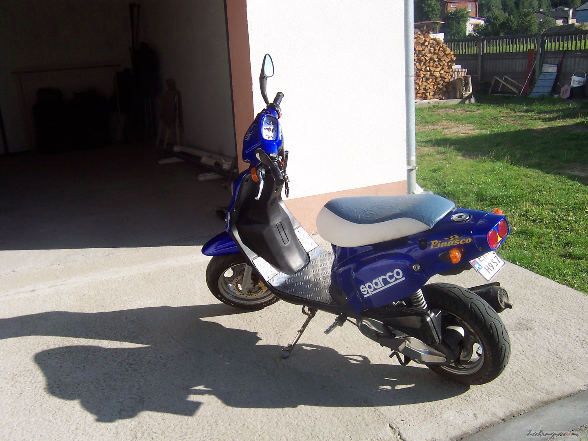 Photo 675657