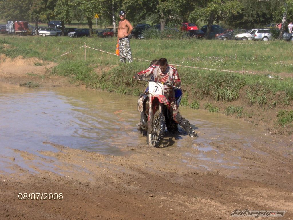 Photo 675710