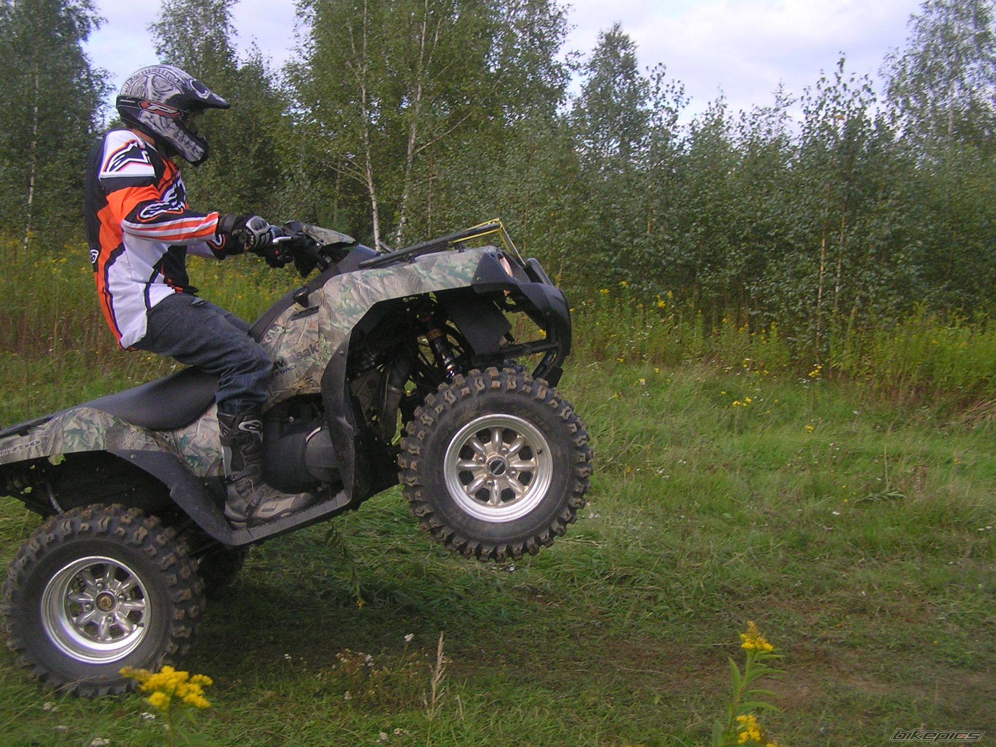 Photo 675743