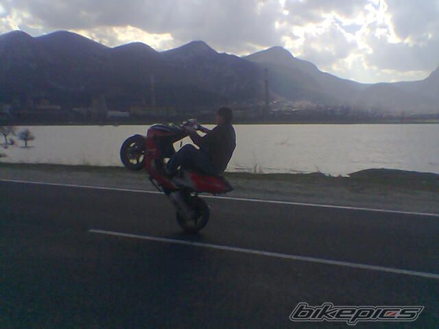 Photo 675878