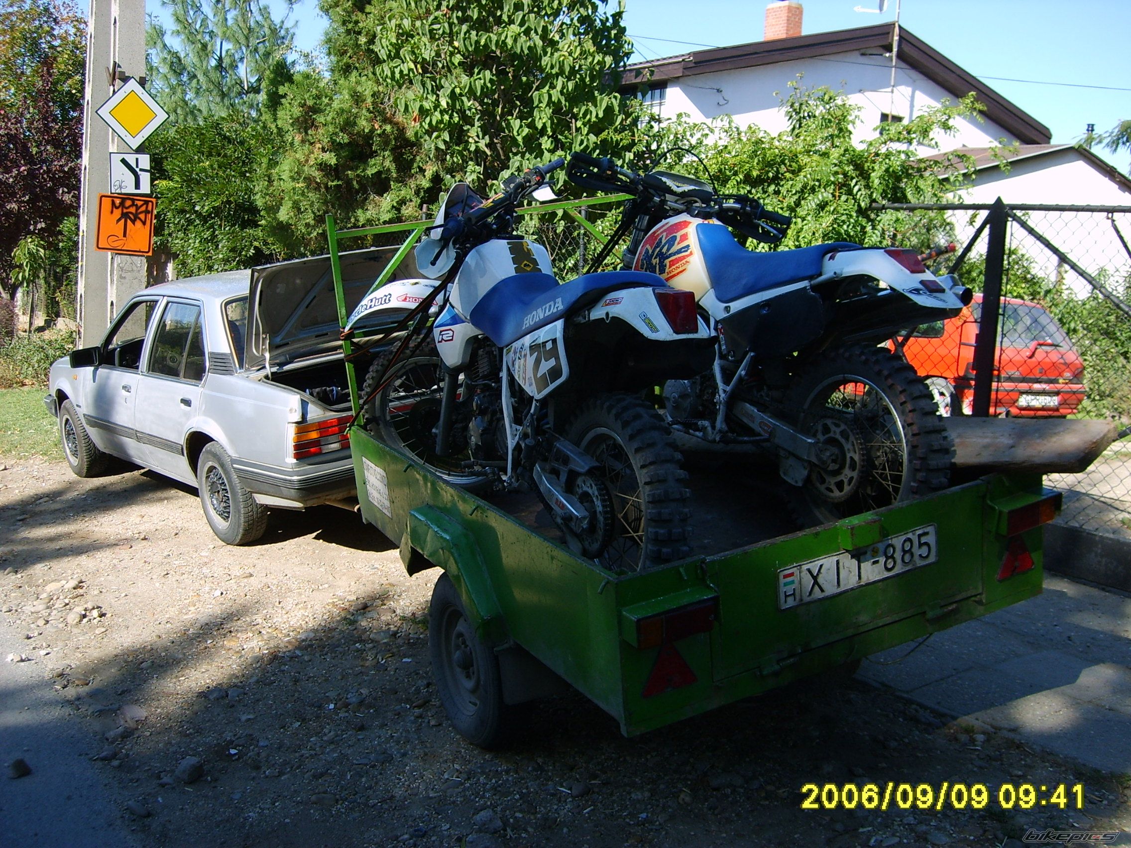 Photo 676196