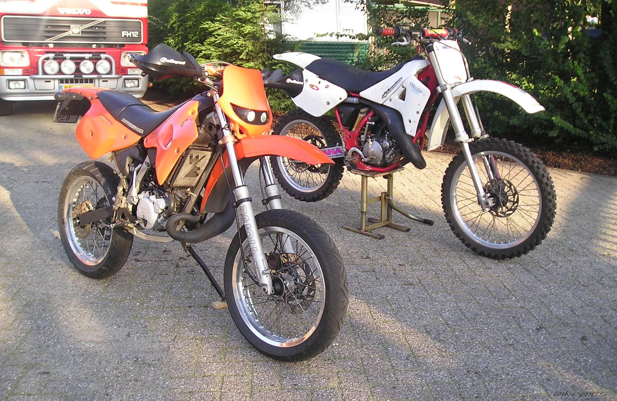 Photo 676309