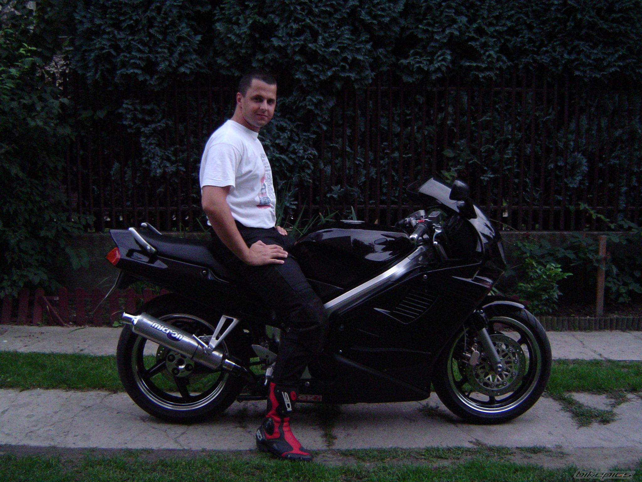 Photo 676386