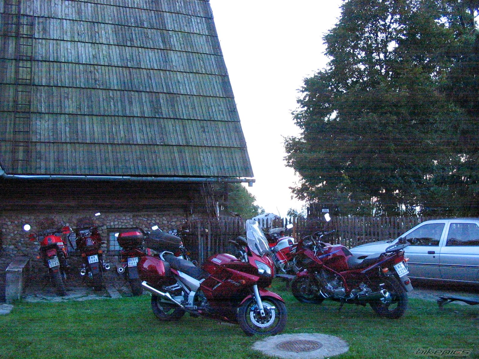 Photo 676898