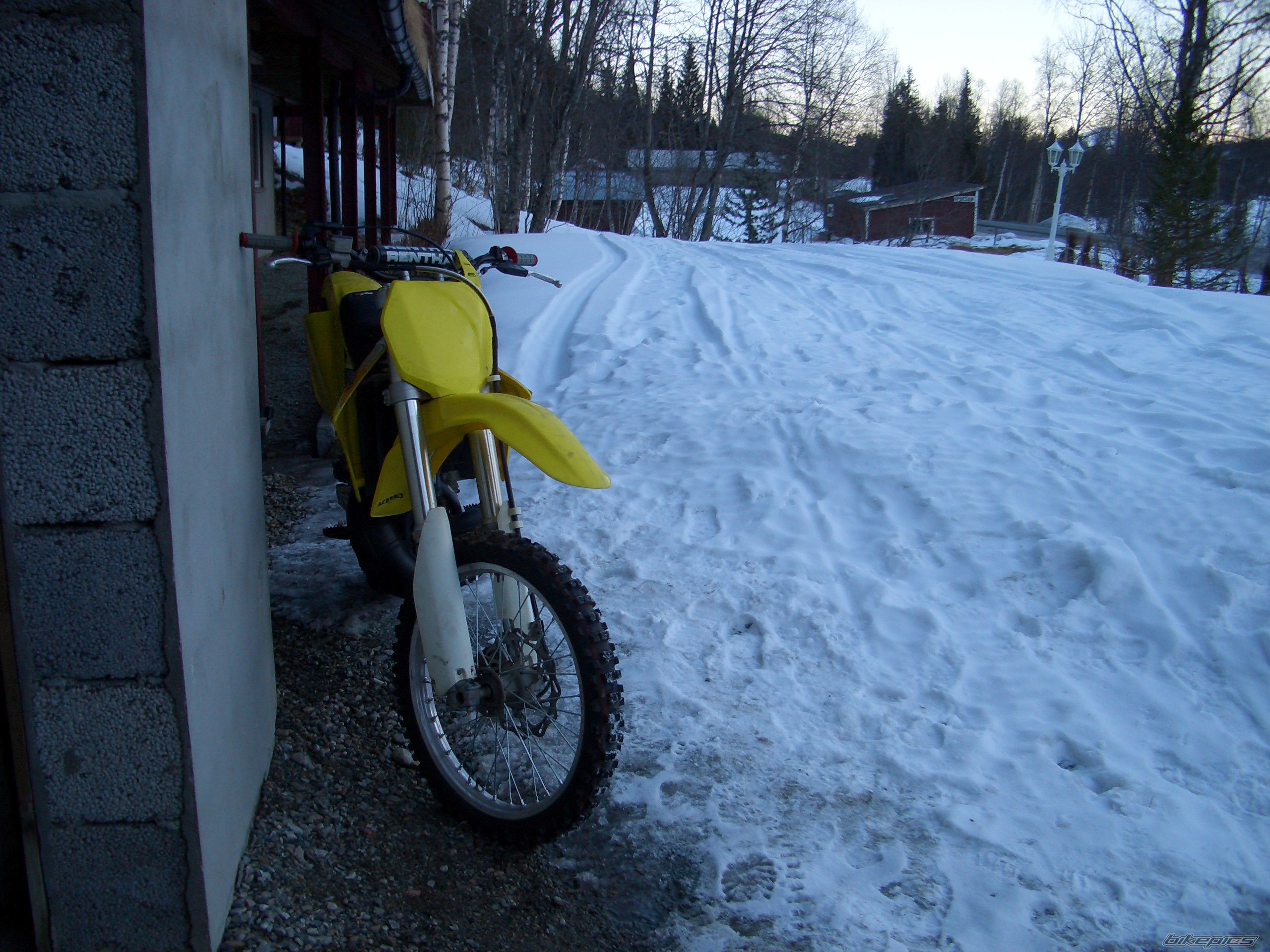 Photo 677371