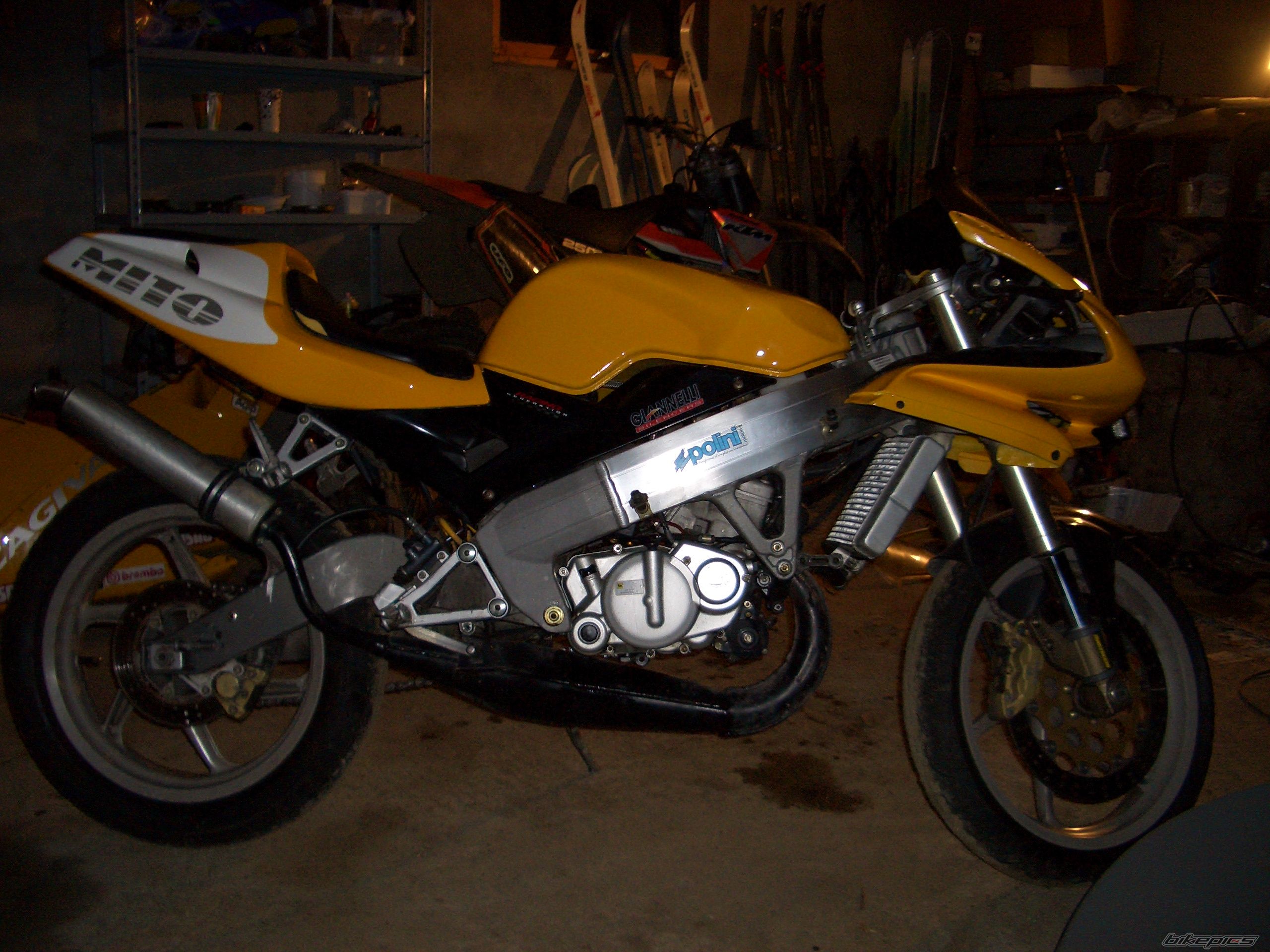 Photo 677410