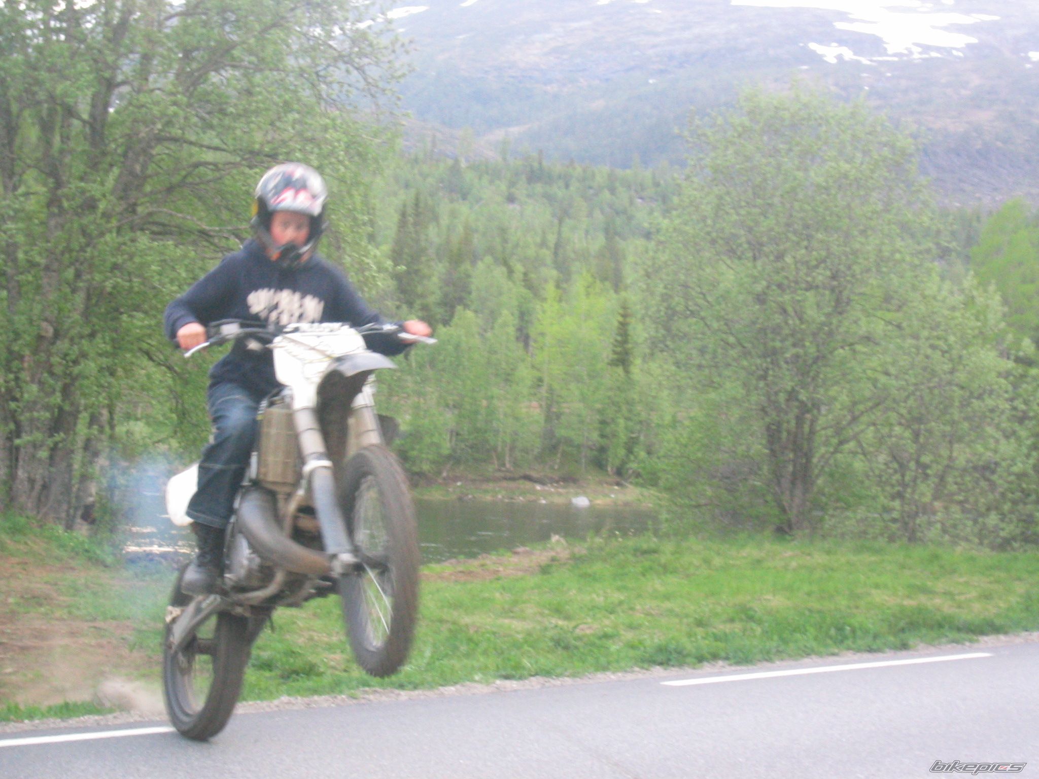 Photo 677738