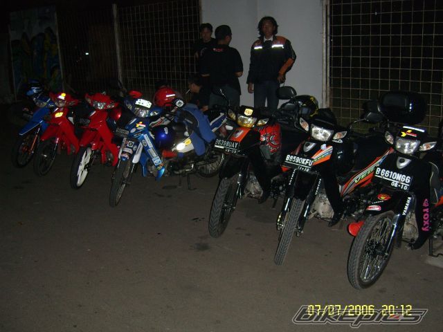 Photo 677886