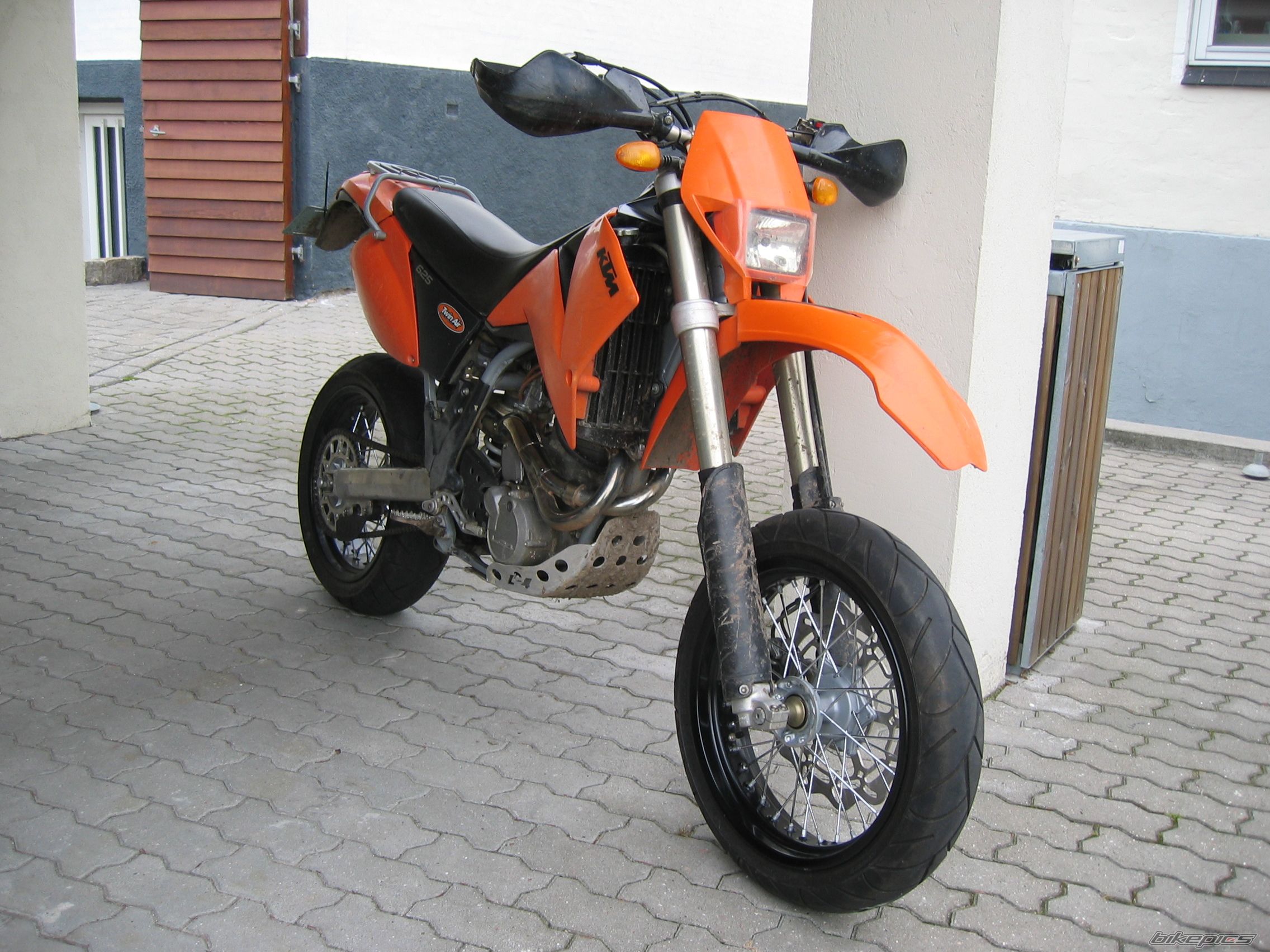 Bike Photo 677892