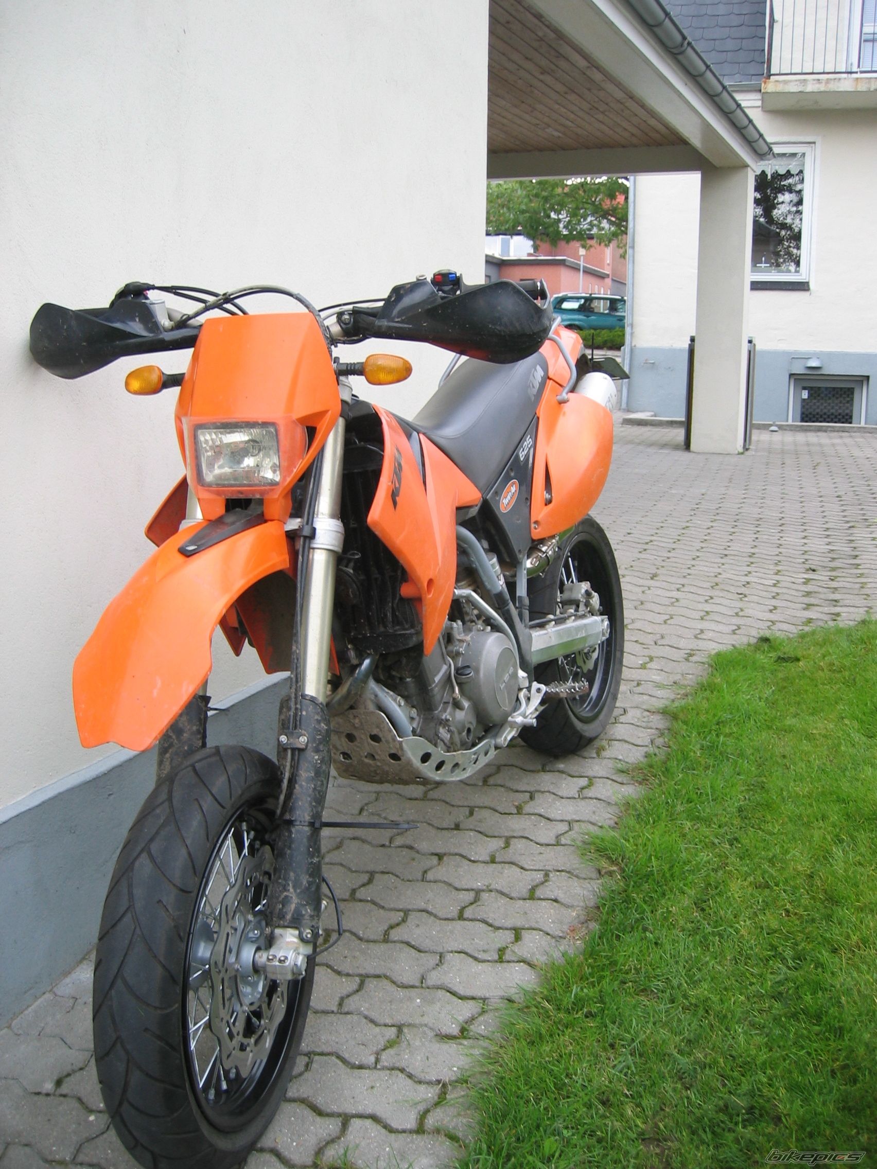Photo 677902