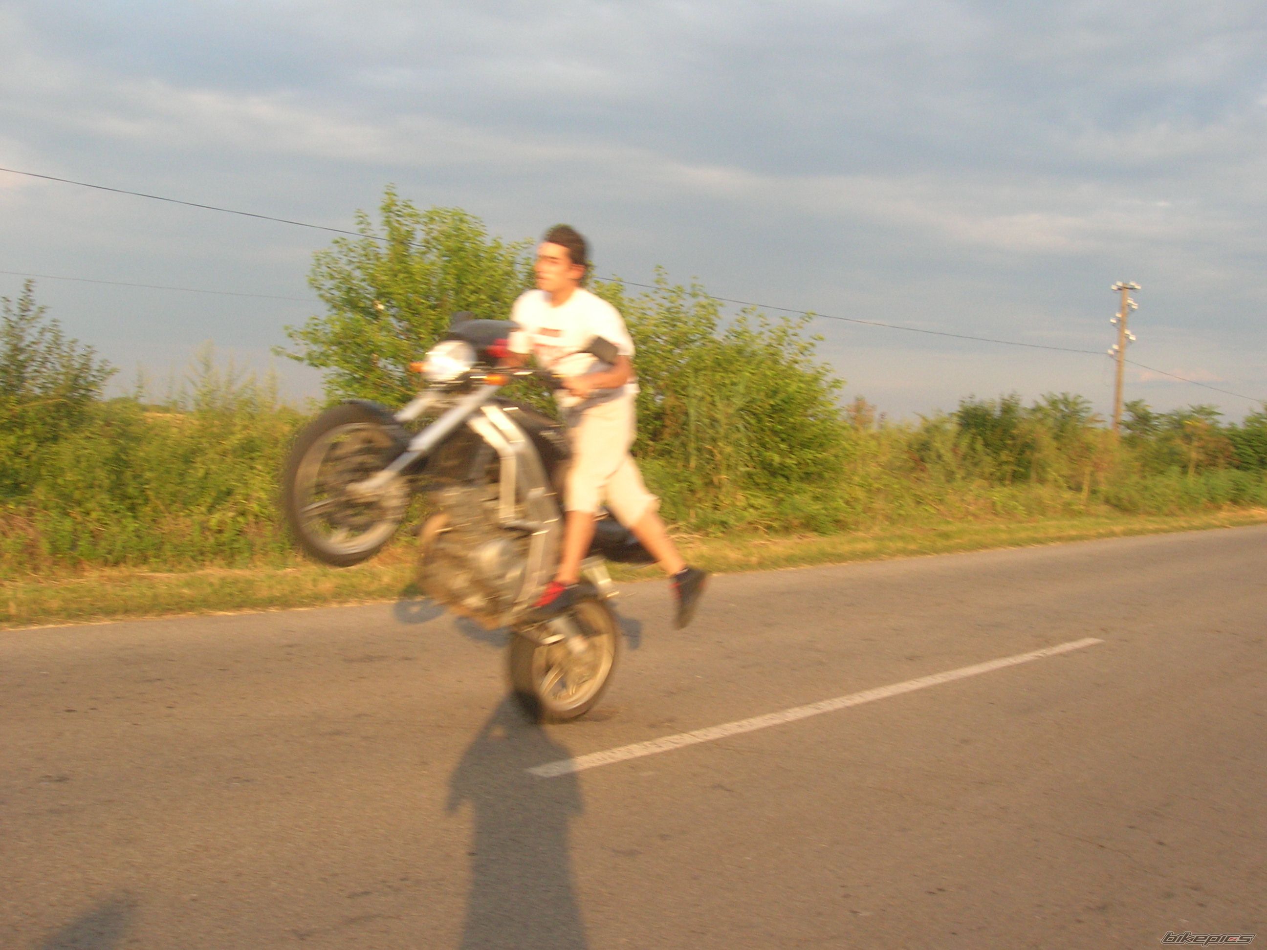 Bike Photo 677952
