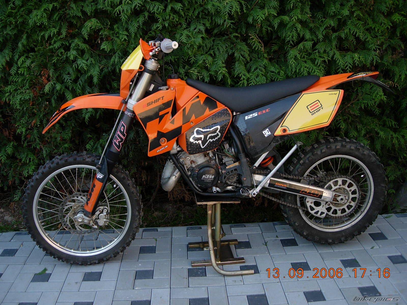 Photo 677961