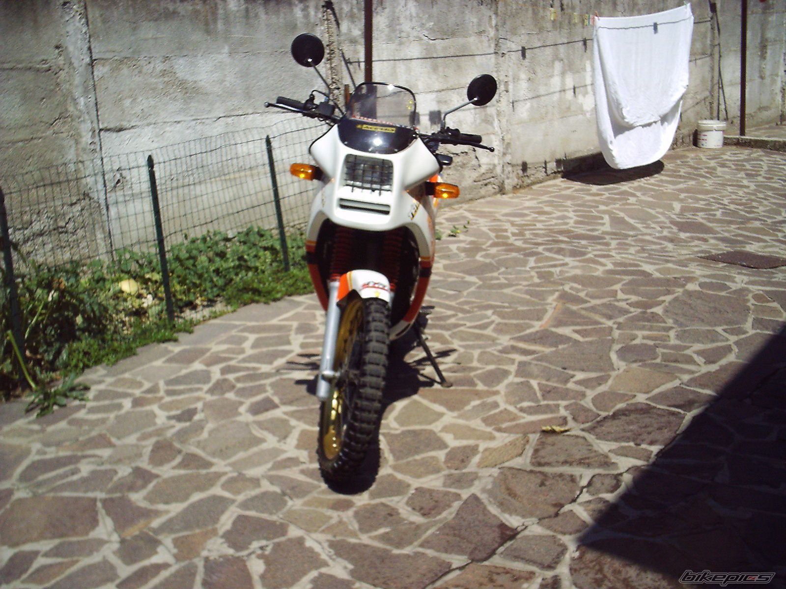 Photo 678873