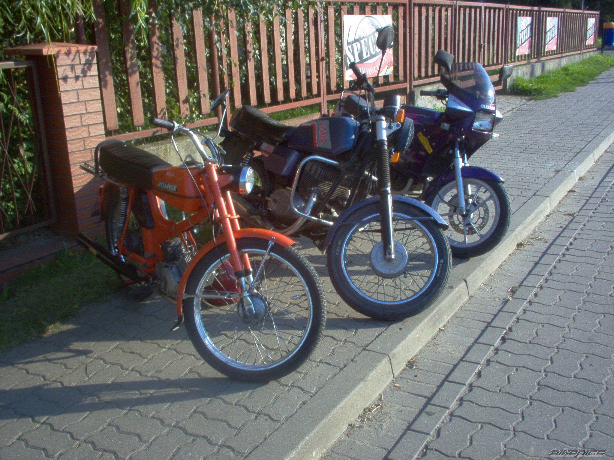 Photo 679396