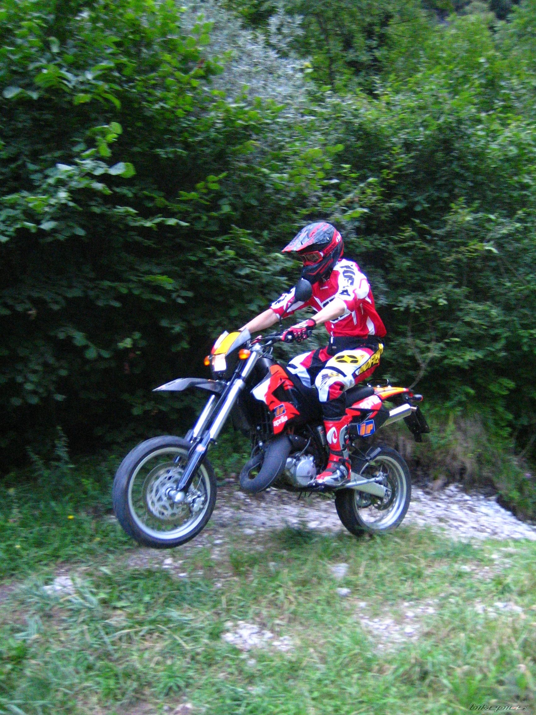 Photo 679852