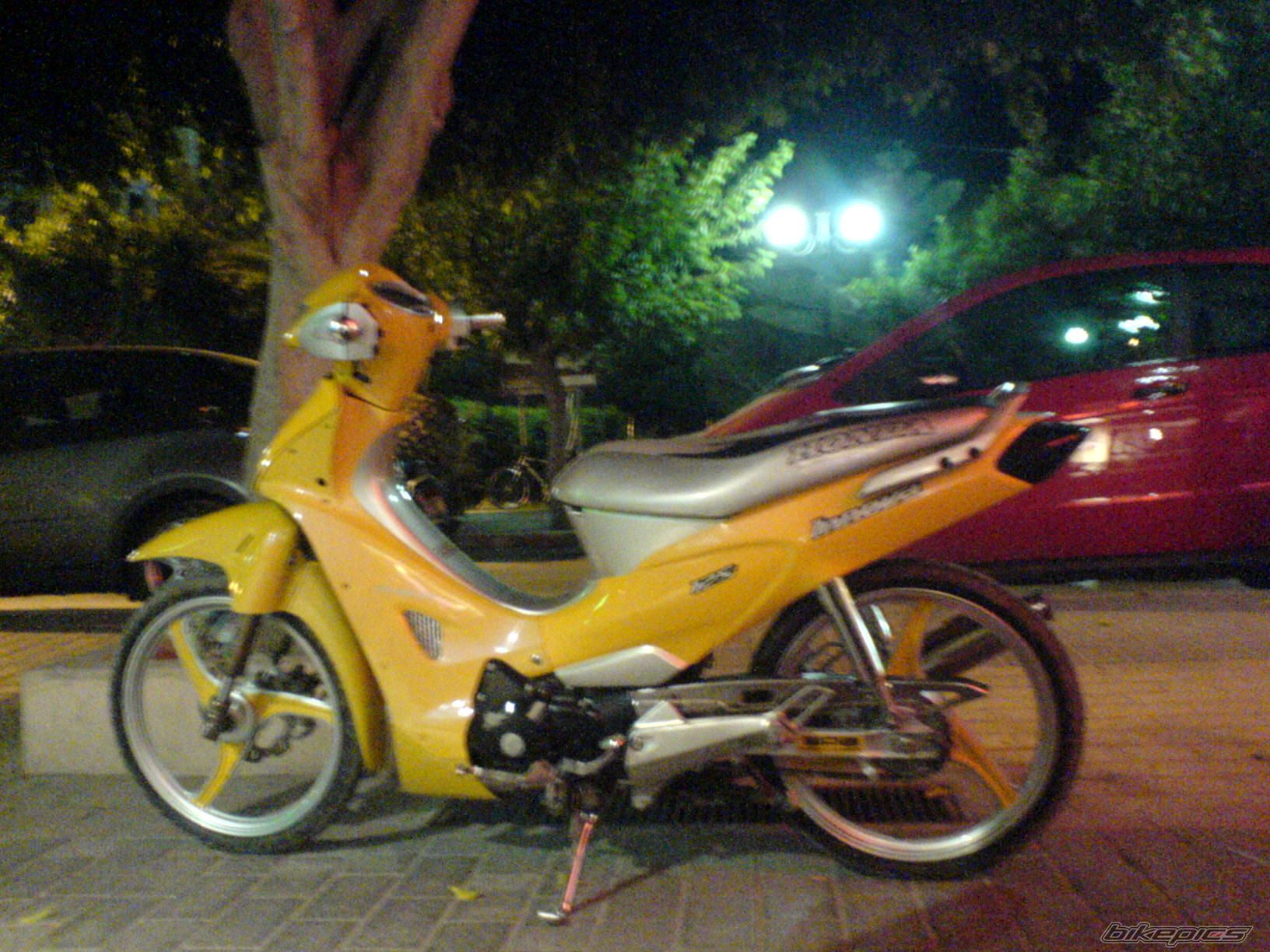 Photo 679950