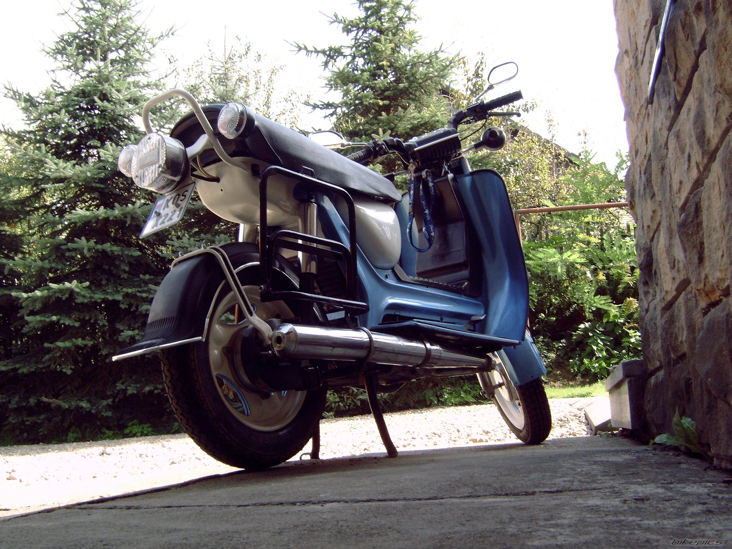 Bike Photo 679995